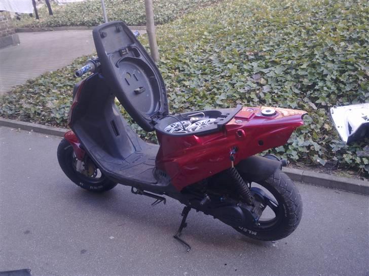 PGO hot 50 SOLGT  billede 4