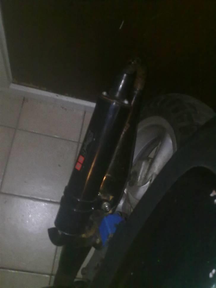 Yamaha jog space byttet til hot billede 10