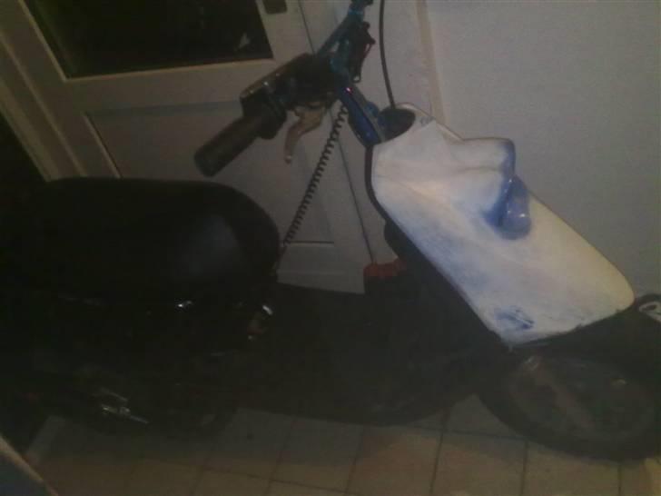 Yamaha jog space byttet til hot billede 12