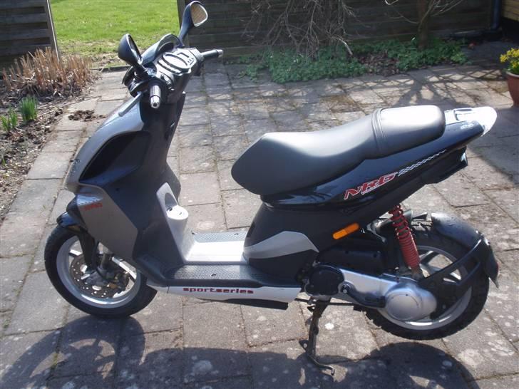 Piaggio Nrg power dt  billede 2