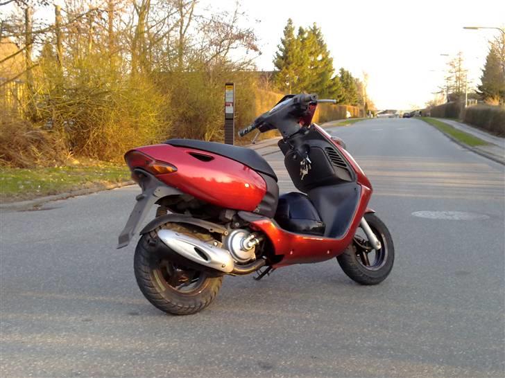 Aprilia sonic lc  candy rød billede 11
