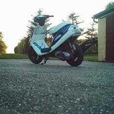 Yamaha Jog MHR AC/Manston Solgt 