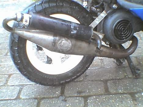 Aprilia Sonic// BYTTET TIL RMX - Weee den nye udstødning :P... Athena Sport :P billede 12