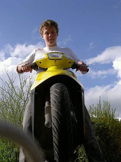 Yamaha                     AS AC - Nedefra billede 14