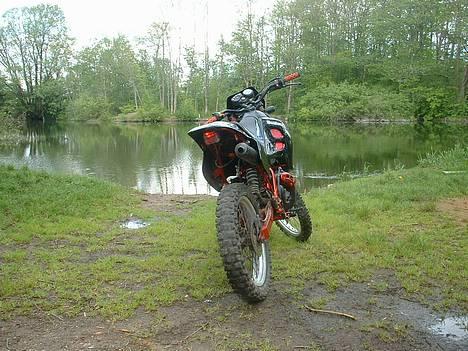 Suzuki smx-= Team SP=- solgt :'( - bedre billeder kommer snart... de her er taget med mobilen.. billede 11