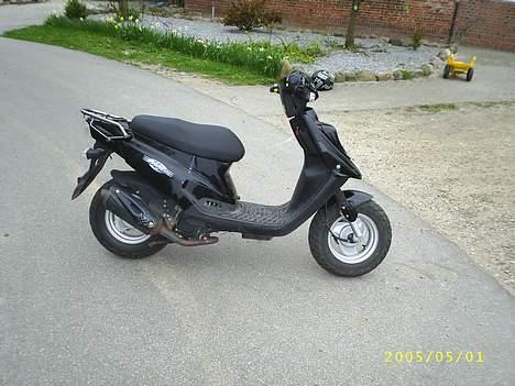 PGO  hot 50 billede 4