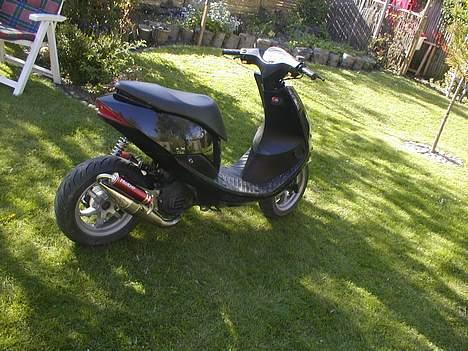 Suzuki Estilete billede 1