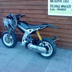 Suzuki Street Magic / Rally