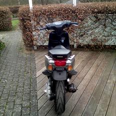 Yamaha            Neos - SOLGT