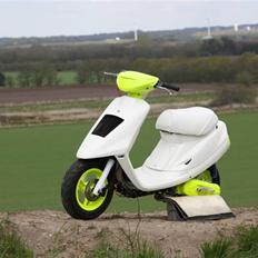 Yamaha jog as (solgt)