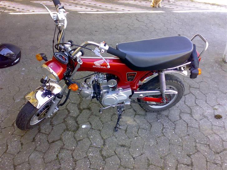 Honda Dax(Politiet) billede 1