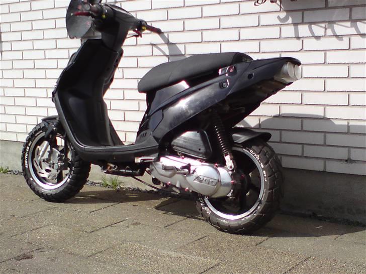 PGO Hot 50 >>SOLGT<< billede 3