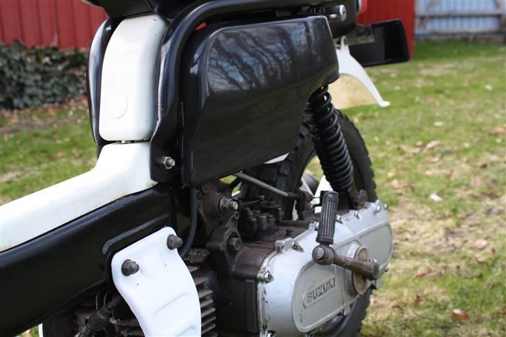 Suzuki FZ 50 [SOLGT] billede 5
