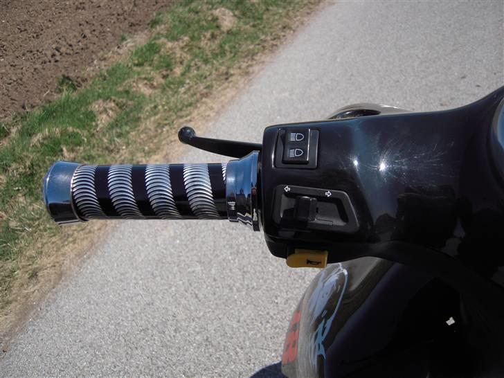 TGB Pegasus 303r Hawk til salg billede 9