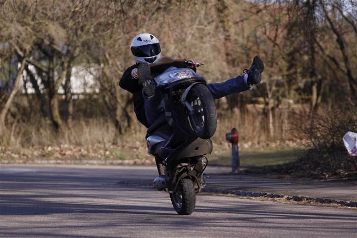 Yamaha Jog R solgt billede 5