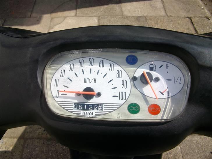 Yamaha Neos Solgt billede 6