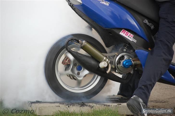 Yamaha Jog R LCDD - Træf 7000 igen. Tak til cozmo for billeder. billede 10