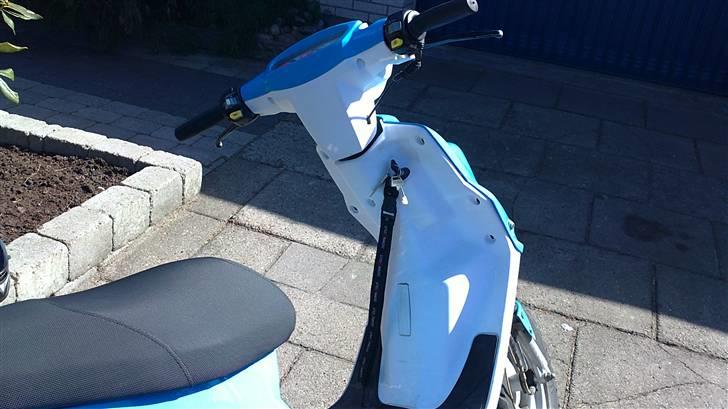 PGO Hot 50 :D  Byttes billede 4