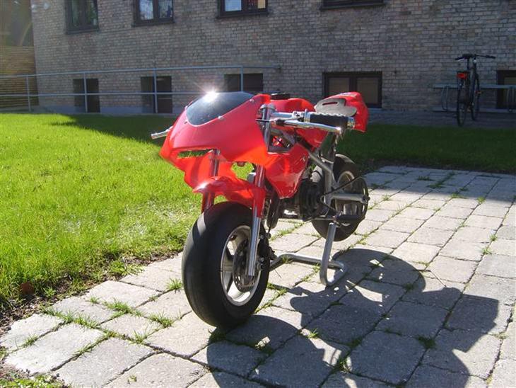 MiniBike miniBike 2000 rigtig godt optræk går på bag...