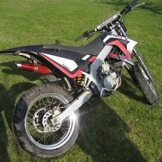 Gilera Smt supermotard -SOLGT