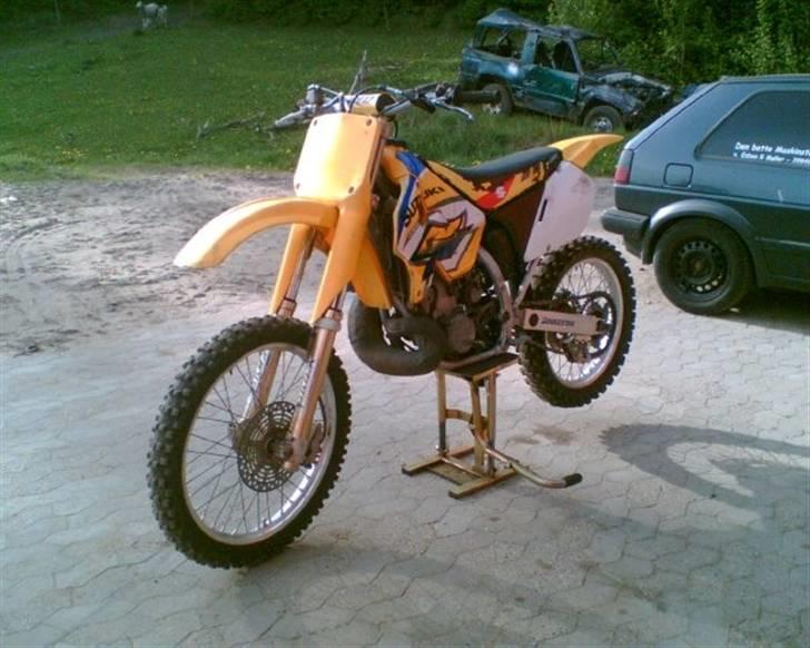 Suzuki RM250 - solgt :( billede 4