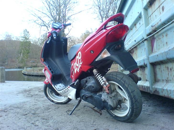 Peugeot Speedfight (TOTALSKADET) billede 11