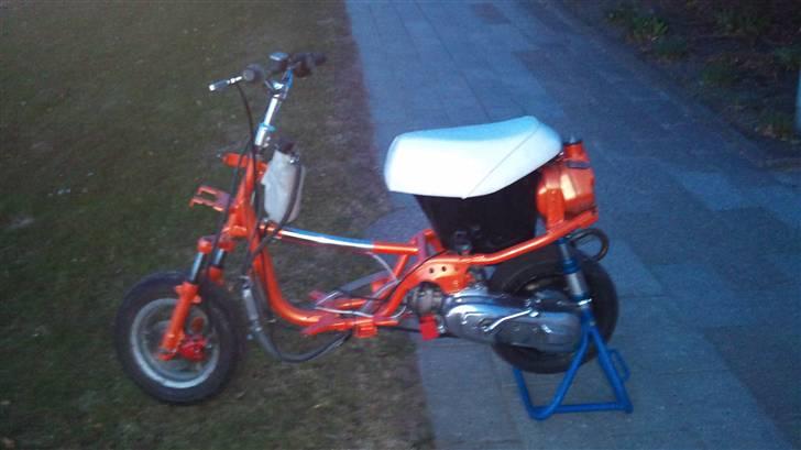 Yamaha jog billede 1