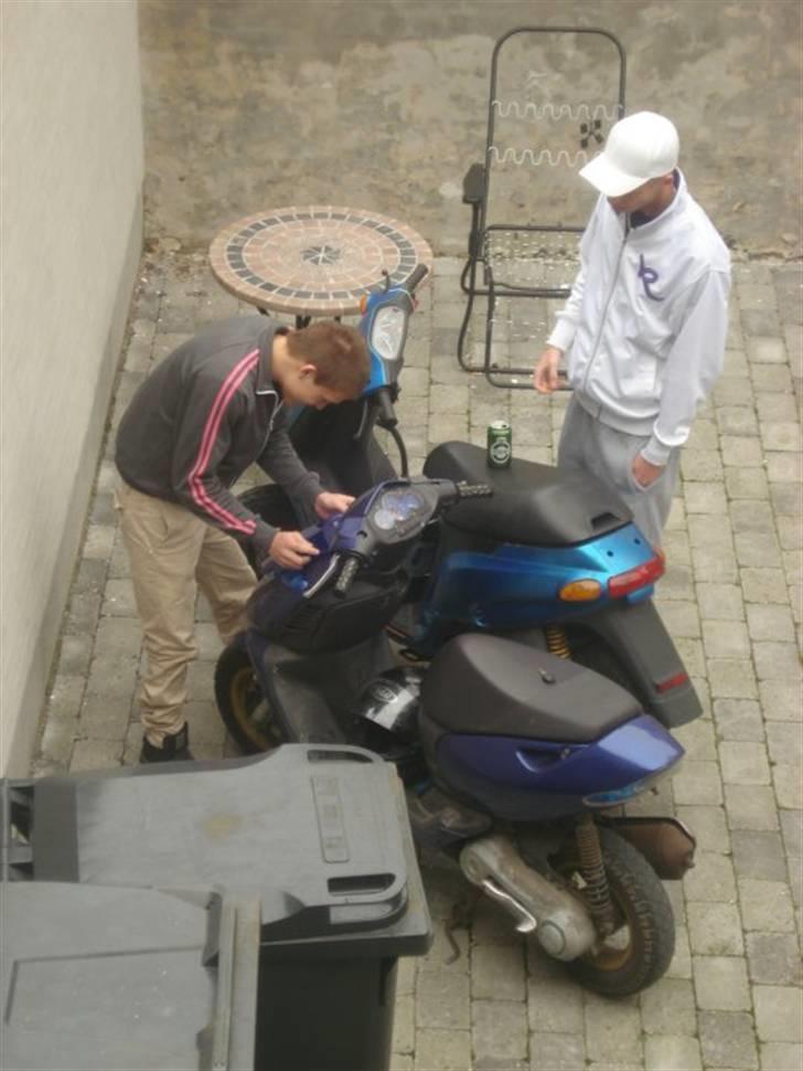 Aprilia sonic SOLGT billede 9