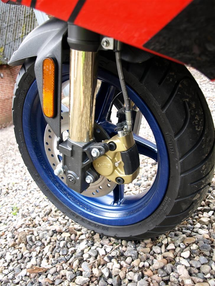 Aprilia SR 50r Factory Replica [KASSERET]  billede 5