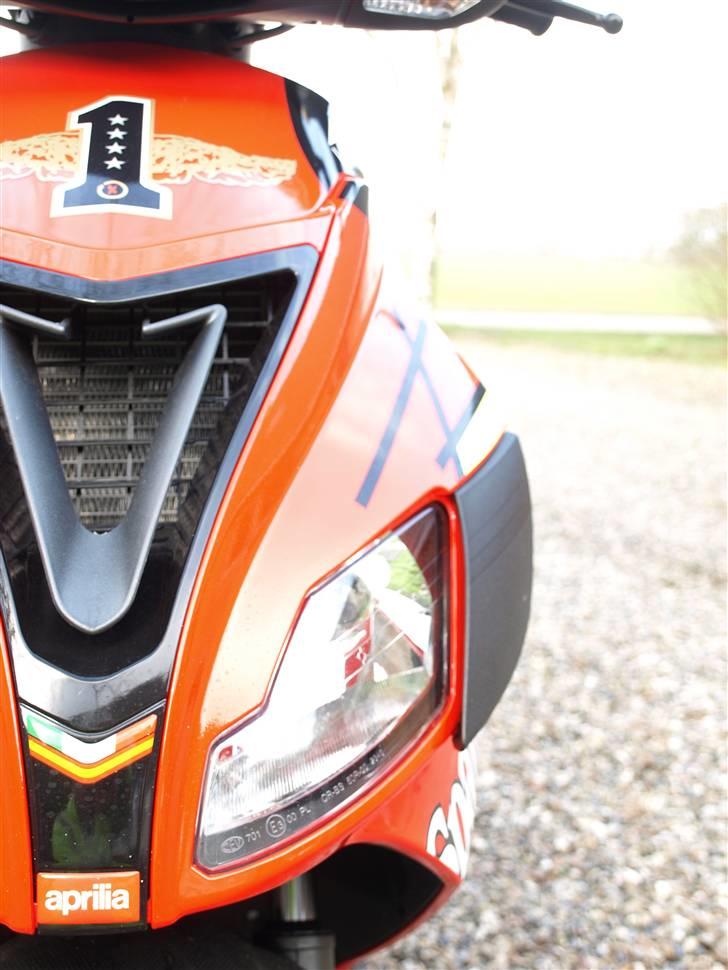 Aprilia SR 50r Factory Replica [KASSERET]  billede 8