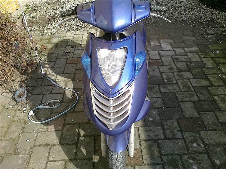 Aprilia sonic SOLGT billede 10