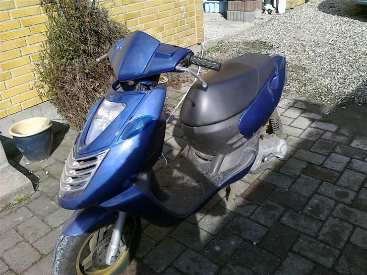 Aprilia sonic SOLGT billede 11