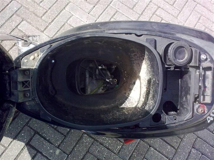 Piaggio Zip S6 (SOLGT) billede 10