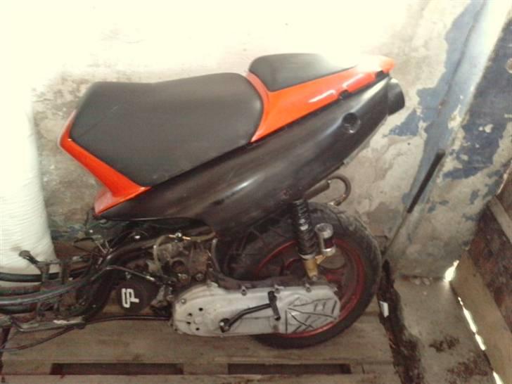 Aprilia sr 50 solgt billede 15