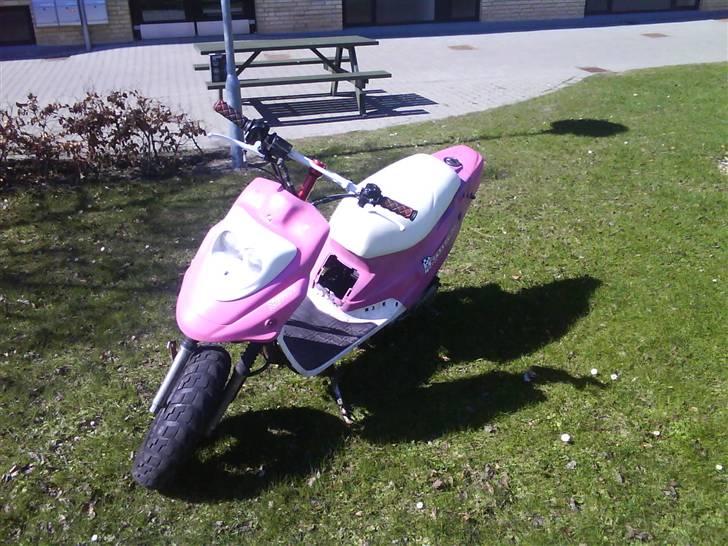 PGO Barbie Hot50 solgt billede 2