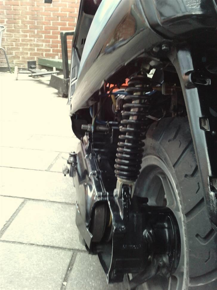 Yamaha jog fs/r.  *SOLGT* billede 7