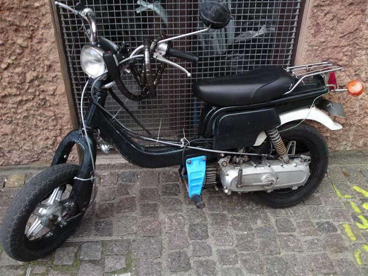 Suzuki fz 50  billede 1