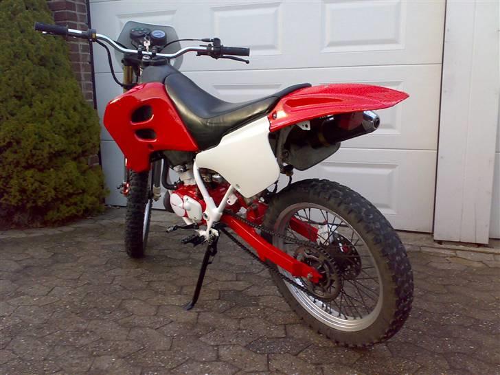 Suzuki RMX [ SOLGT ] billede 4