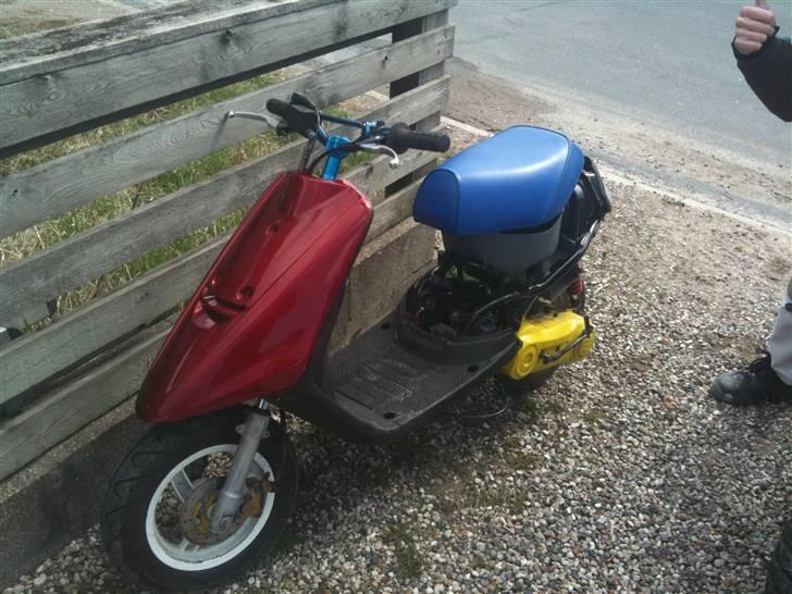 Yamaha Jog Fs "Regnbuen" solgt billede 2