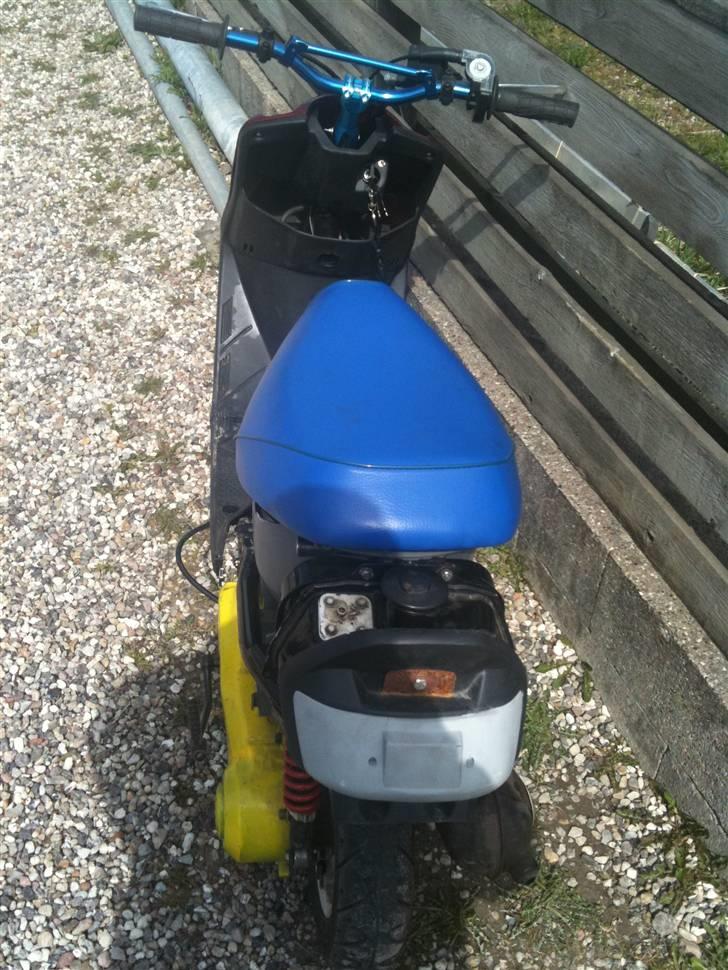 Yamaha Jog Fs "Regnbuen" solgt billede 4