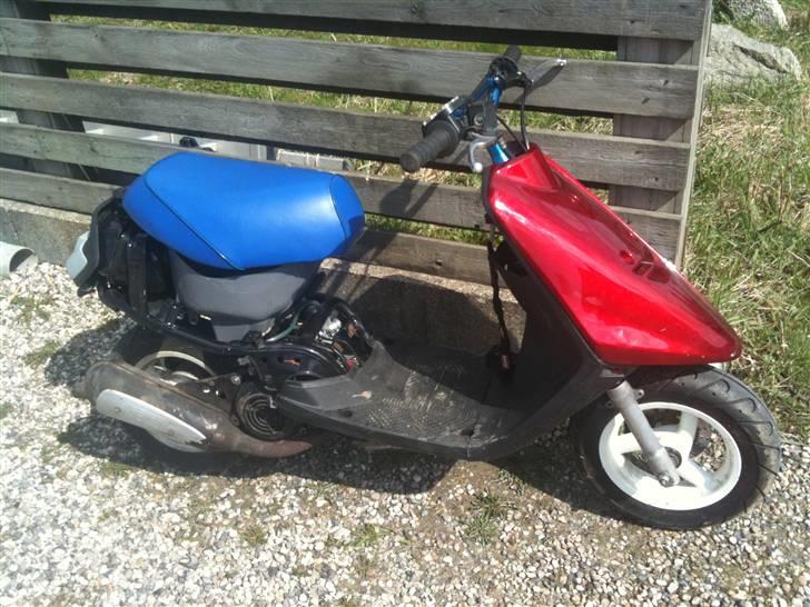 Yamaha Jog Fs "Regnbuen" solgt billede 6