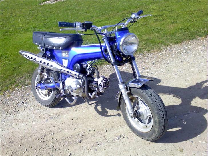 Skyteam Dax SOLGT billede 1