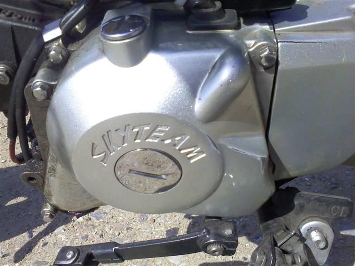 Skyteam Dax SOLGT billede 5