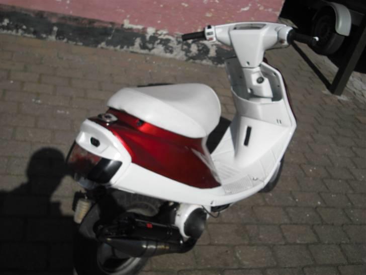 Yamaha jog fs Solgt, SAVNES :/ billede 7