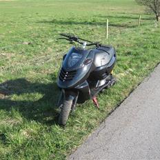 Aprilia Sonic (Gubbi).. 