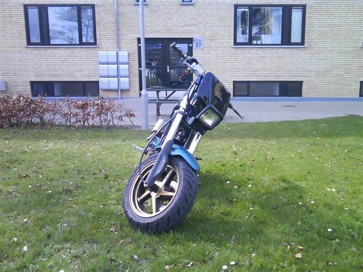 Suzuki street magic SOLGT billede 3