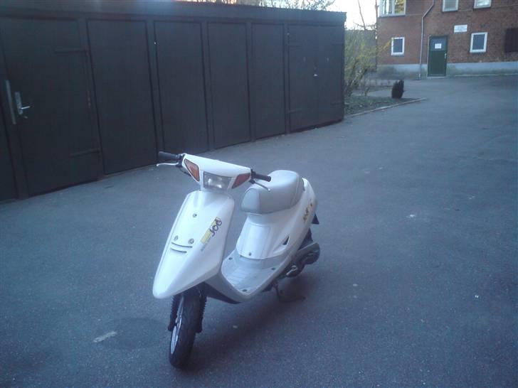 Yamaha jog AS solgt 6000-, - lækker lækker billede 1