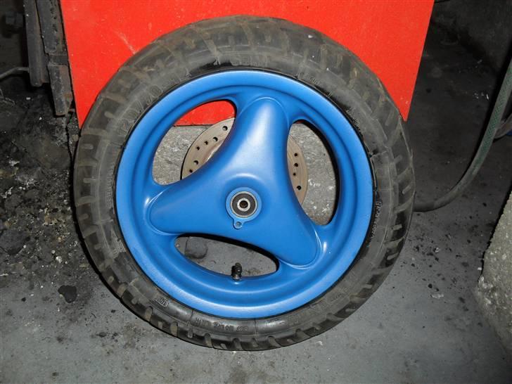 Yamaha Neos - Nyemalet blå fælge som også er matlakeret billede 3