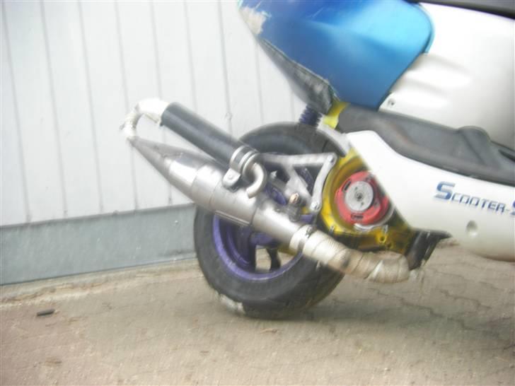 Aprilia ™Sonic S6R |  billede 1