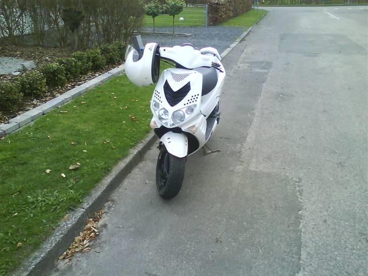 Peugeot SPEEDFIGHT 2 SOLGT billede 15